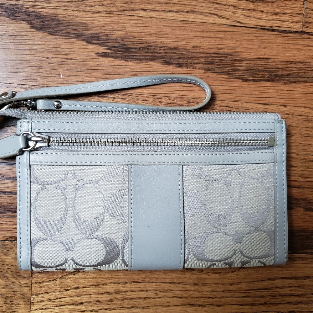 Silver Coach Wristlet/Wallet